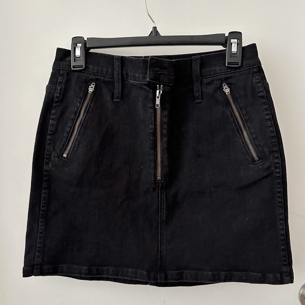 Madewell Stretch Denim Straight Mini Skirt: Zip Pocket Edition size 26